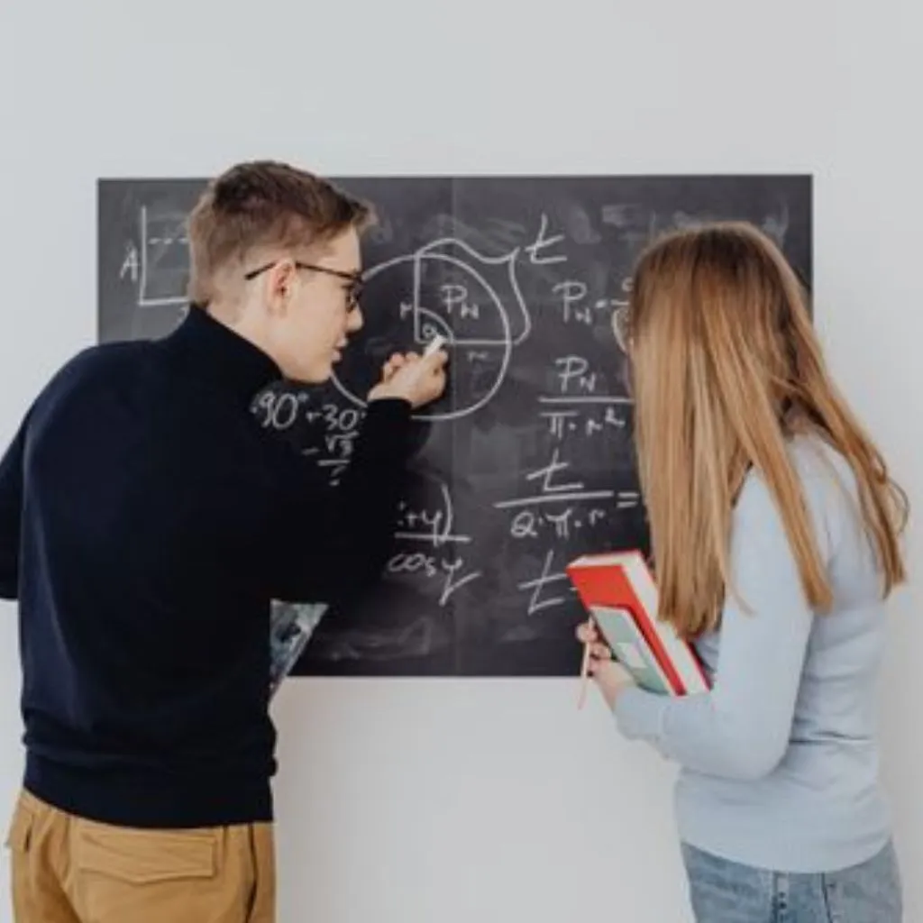 Find the Best Math Tutor in Dubai | Private Maths Tutoring for A-Level & CBSE