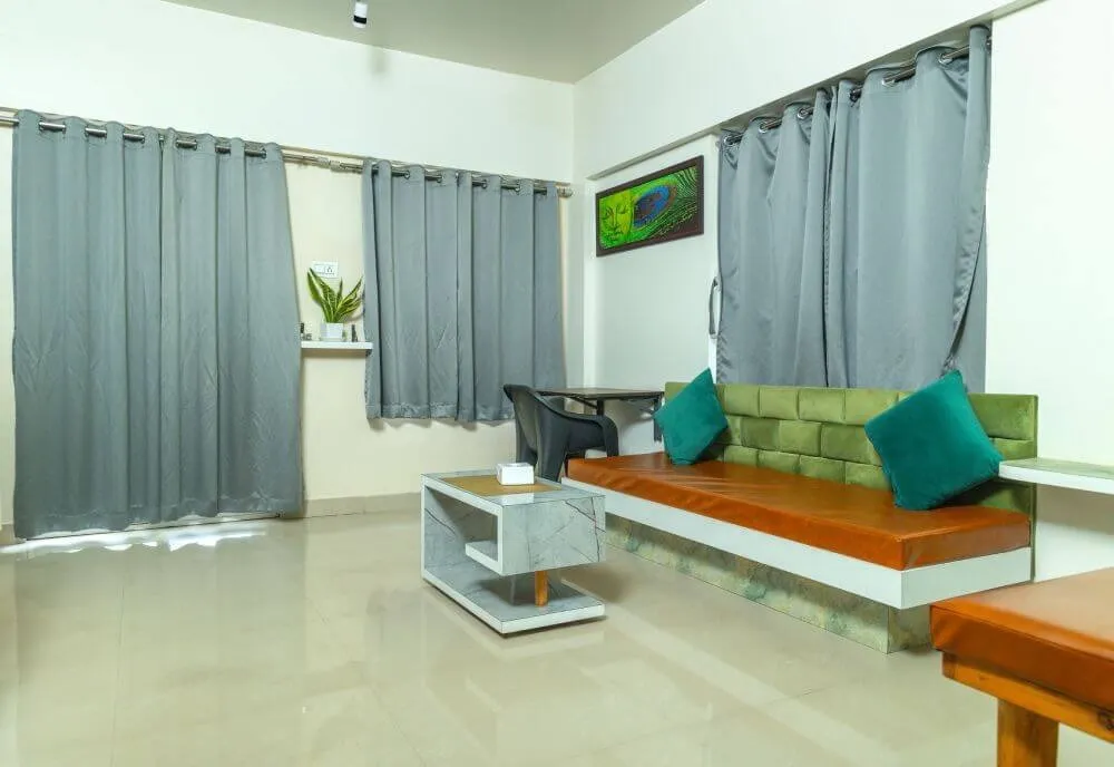 Pune's Working Professionals Are Rethinking Where They Stay  Here's Why