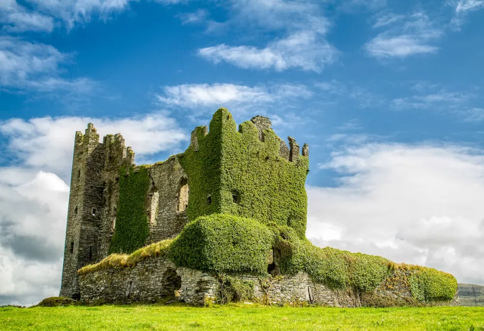 The Irish Castle Experience Every History Lover Should Take Once