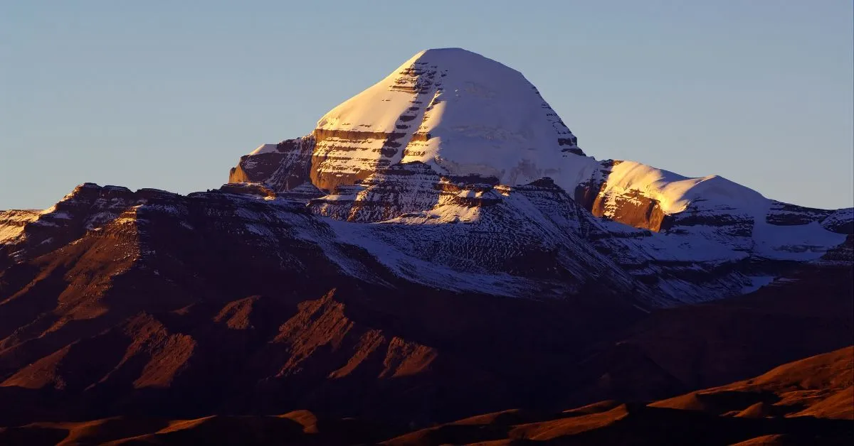 How to Choose the Right Kailash Mansarovar Yatra Packages for a Safe and Spiritual Journey