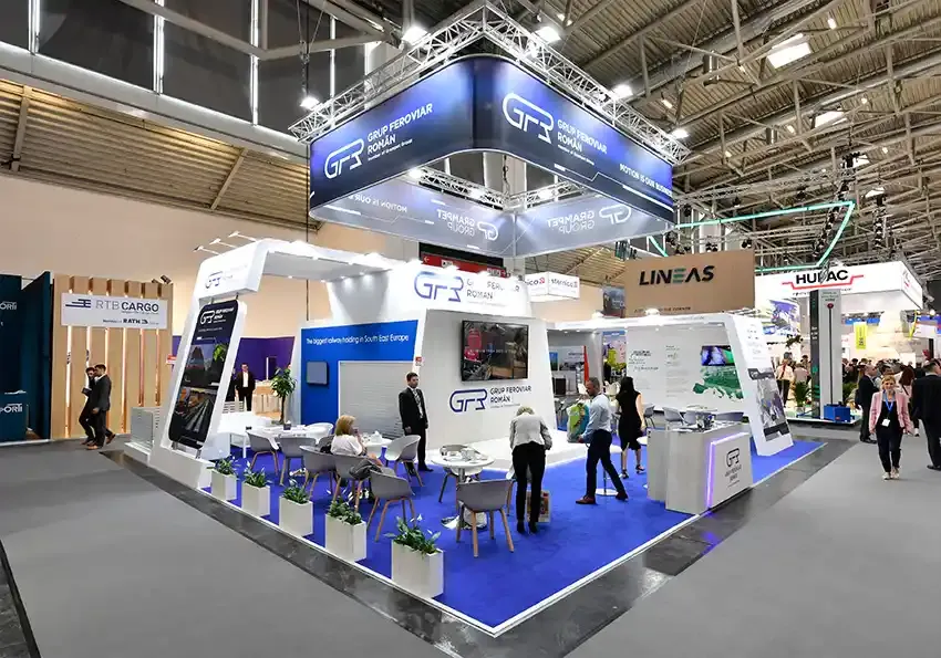 How Interactive Booth Designs Attract More Visitors in Berlin