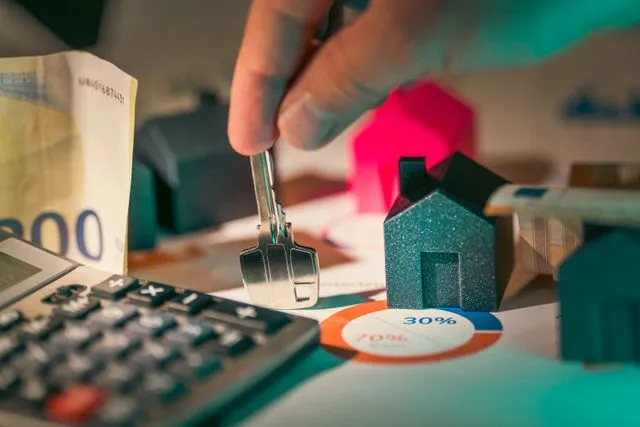 Navigating the Financial Complexities of Modern Real Estate Investing