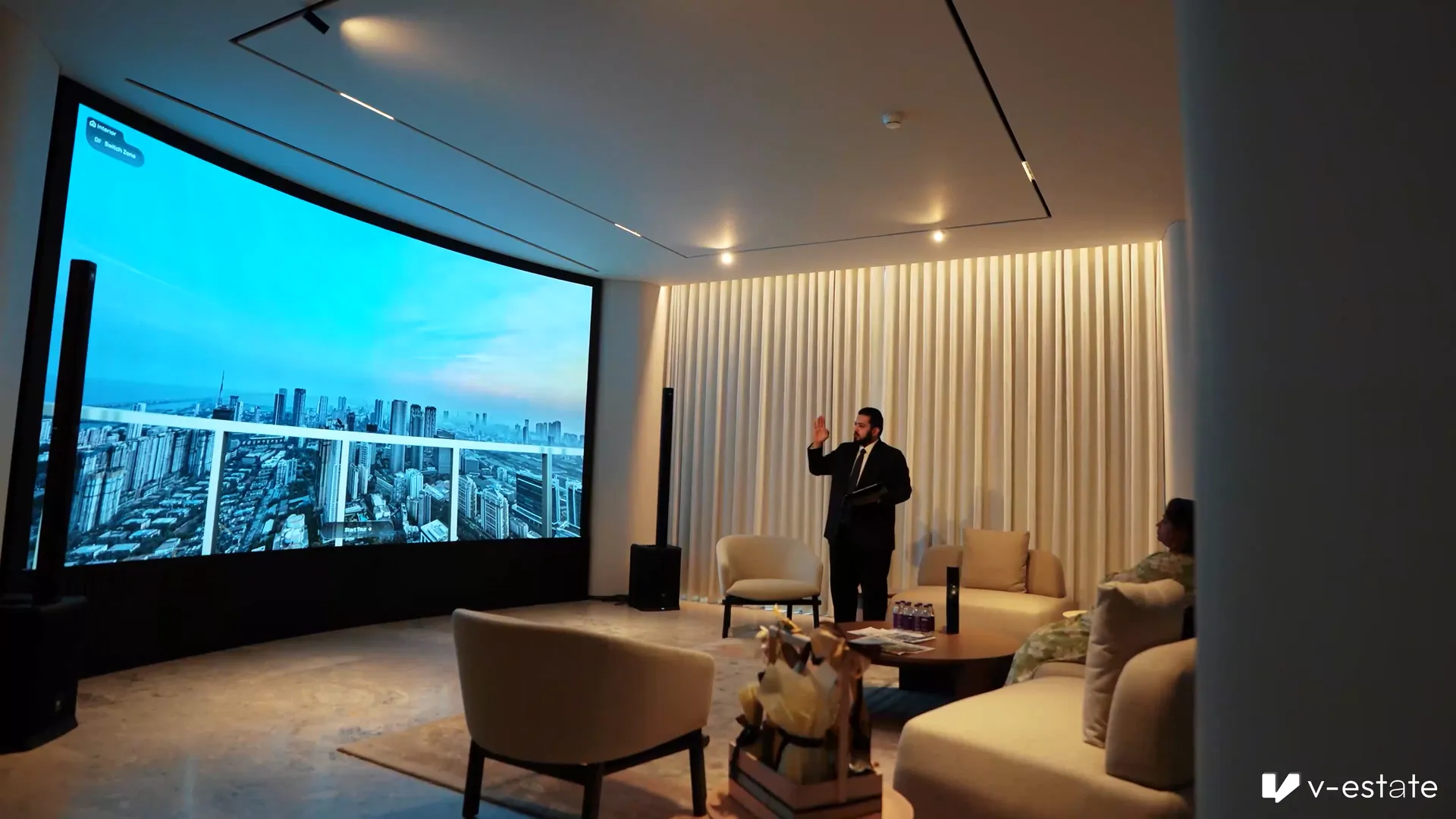 Immersive Real Estate Experience for Premium Property Showcases