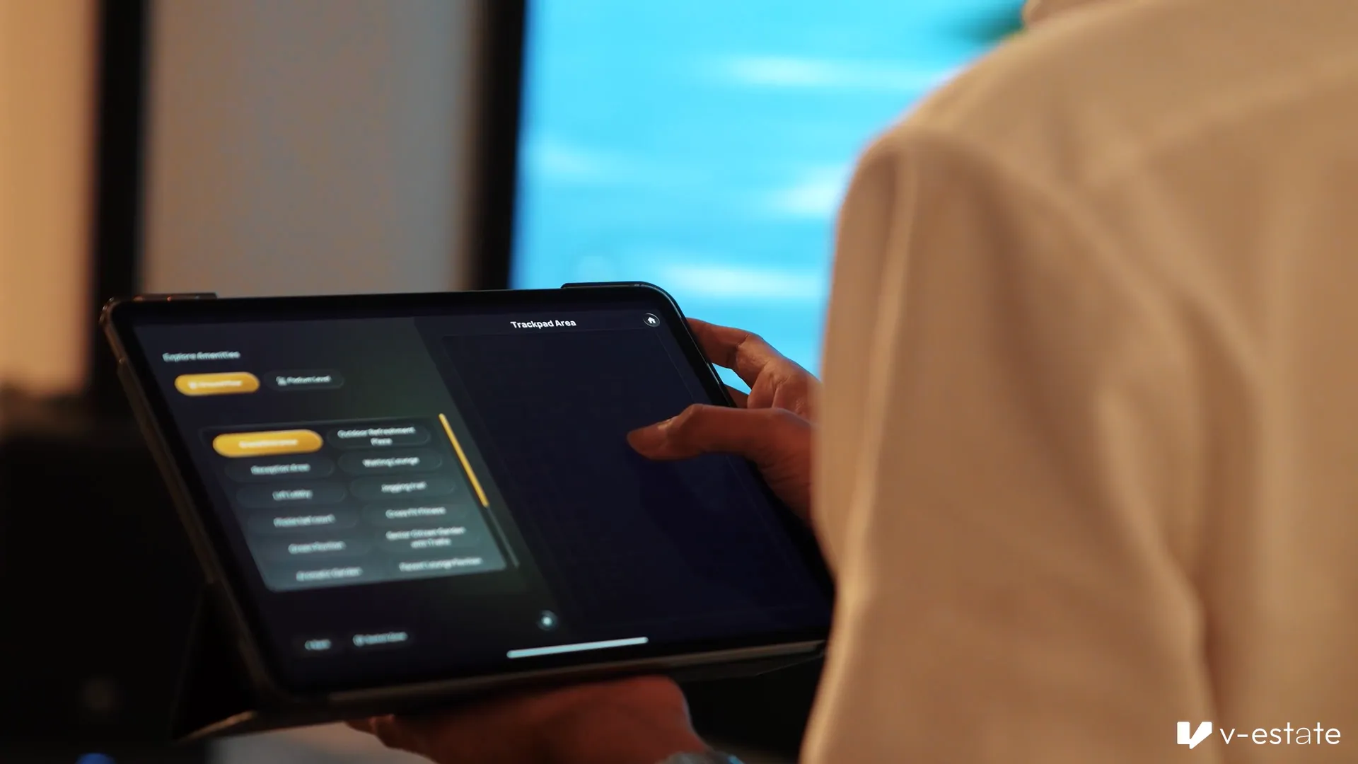 Immersive Real Estate Experience for Premium Property Showcases