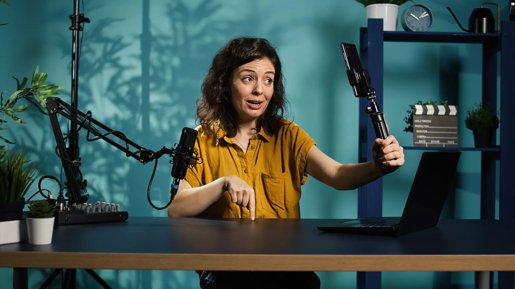How Professional Podcast Studios Help Build Better Personal Branding