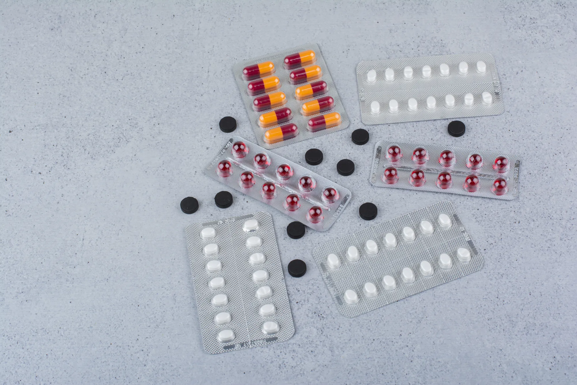 Understanding Different Types of Painkillers and Their Uses