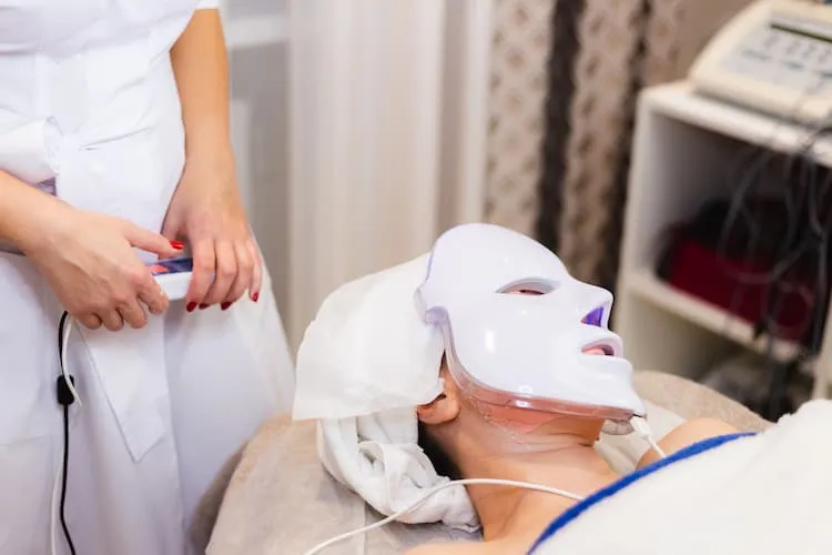 Understanding Exciplex Light Therapy and Its Skin Benefits