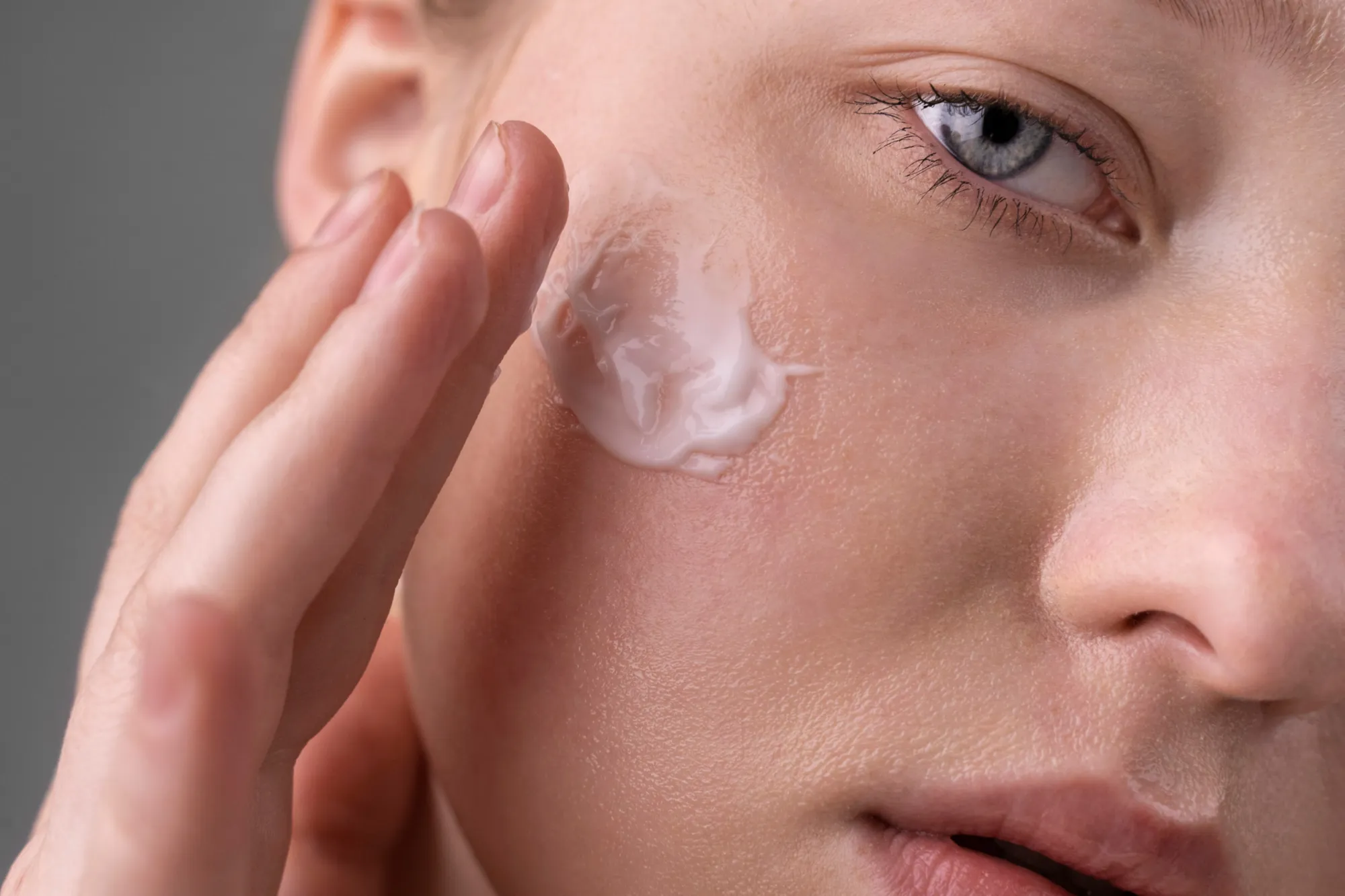 Monsoon Skincare Guide: Preventing Breakouts and Infections