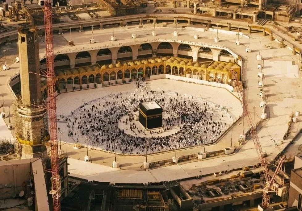 Umrah Visa Fee from UK Complete Guide to Cost and Requirements