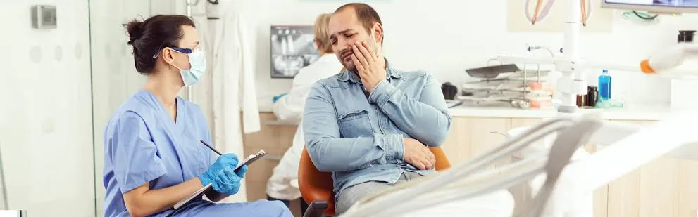 Dental Emergencies: When Should You See an Emergency Dentist Immediately?