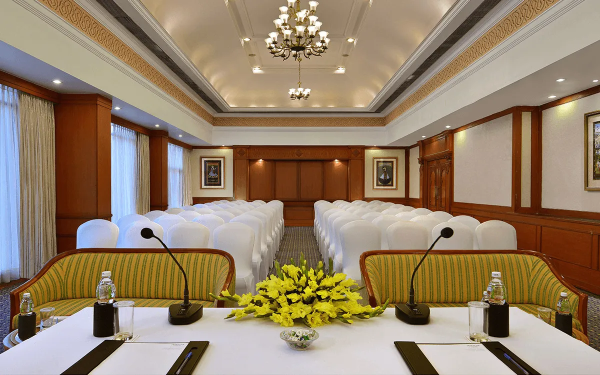 Finding Premium Venues for Business Conferences in Ahmedabad