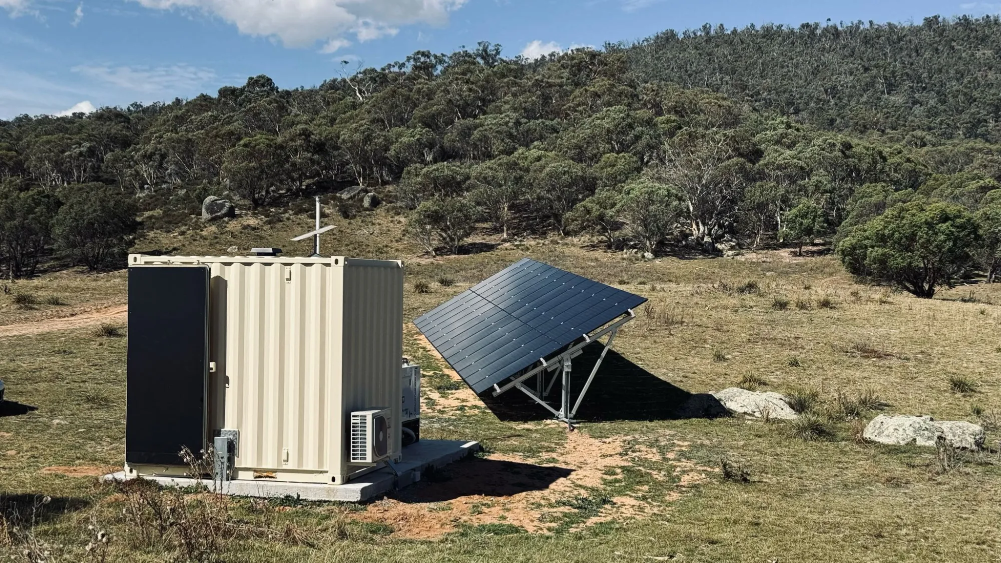 Energy Freedom Starts Here : A Guide to Going Off-Grid with Solar
