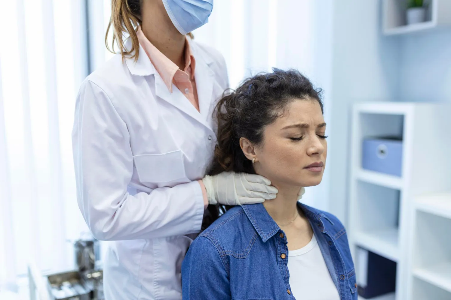 What to Expect During Whiplash Treatment in Lakewood