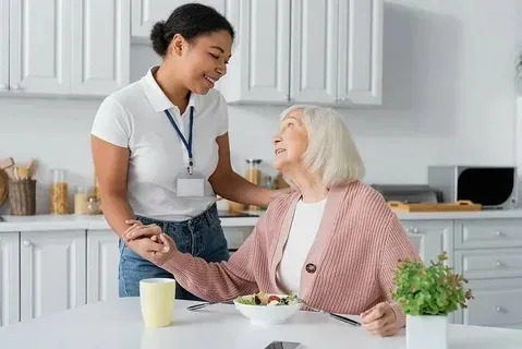 Elderly Care in Dubai – Compassionate Home Care Services for Your Loved Ones