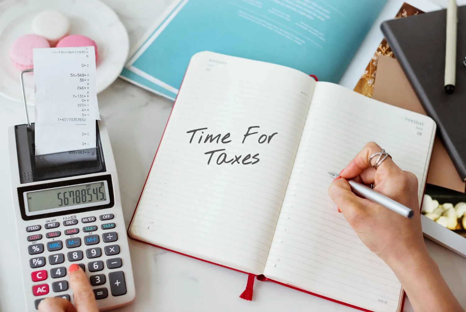 How Professional Tax Services Can Help Reduce Filing Errors