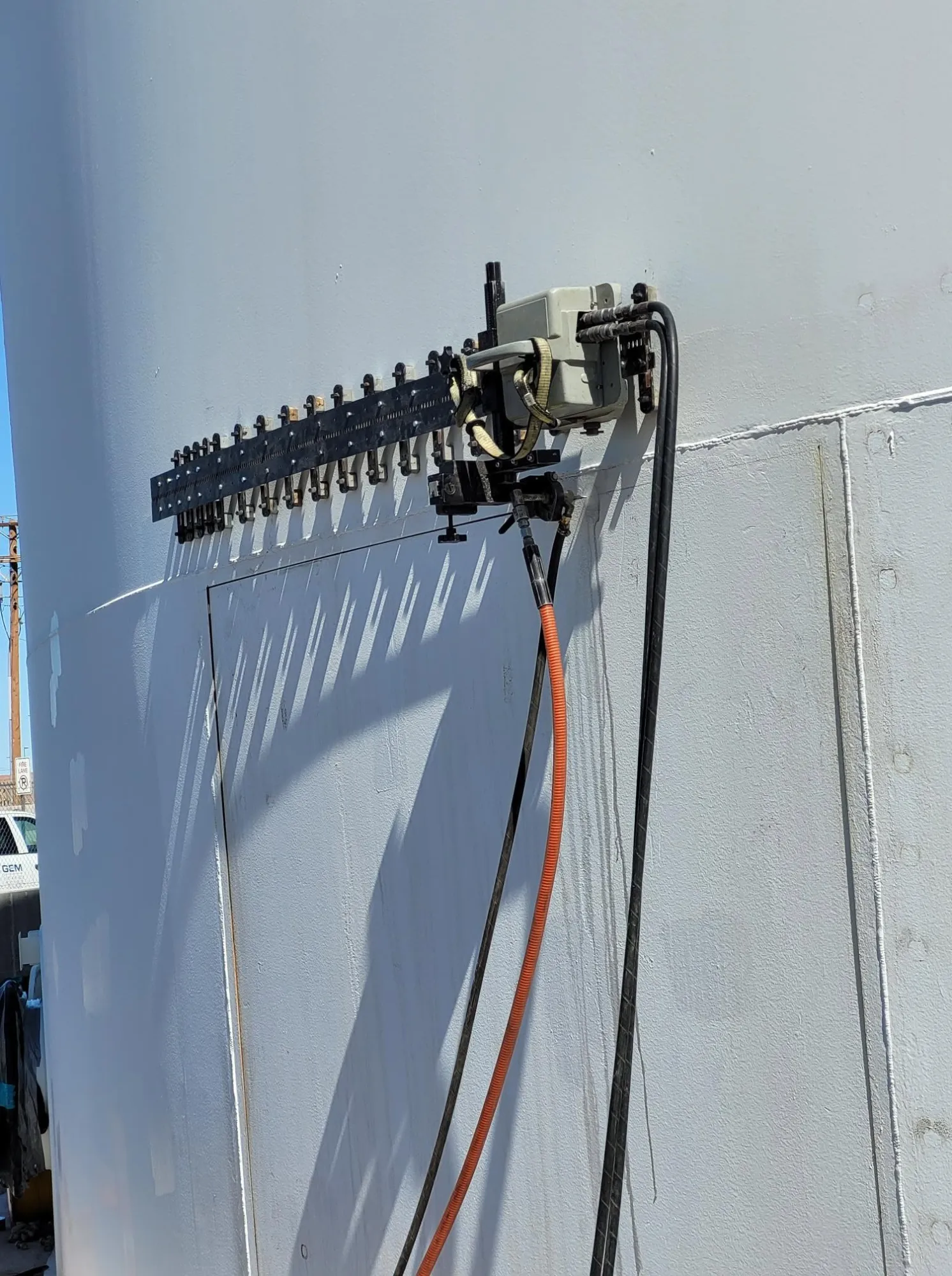 Concrete pile cutter: What pile removal actually involves