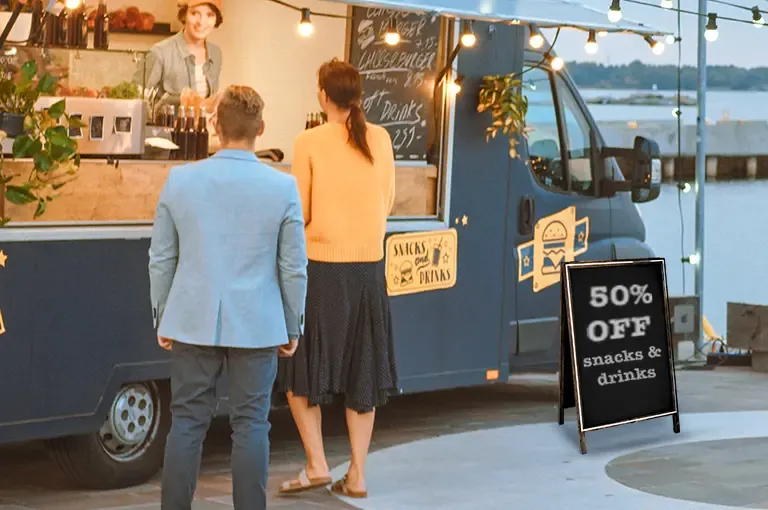 10 Benefits of Vehicle Signage for Small Businesses