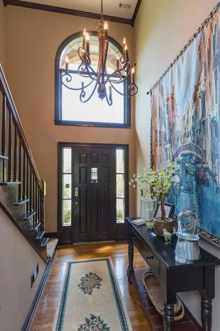 Where to Stay in Nashville If You're Following Brenda Lee's Story