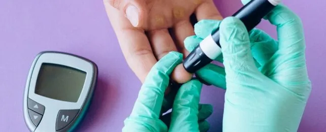 Supplements to Lower Blood Sugar: What Science Says and How to Choose Safely