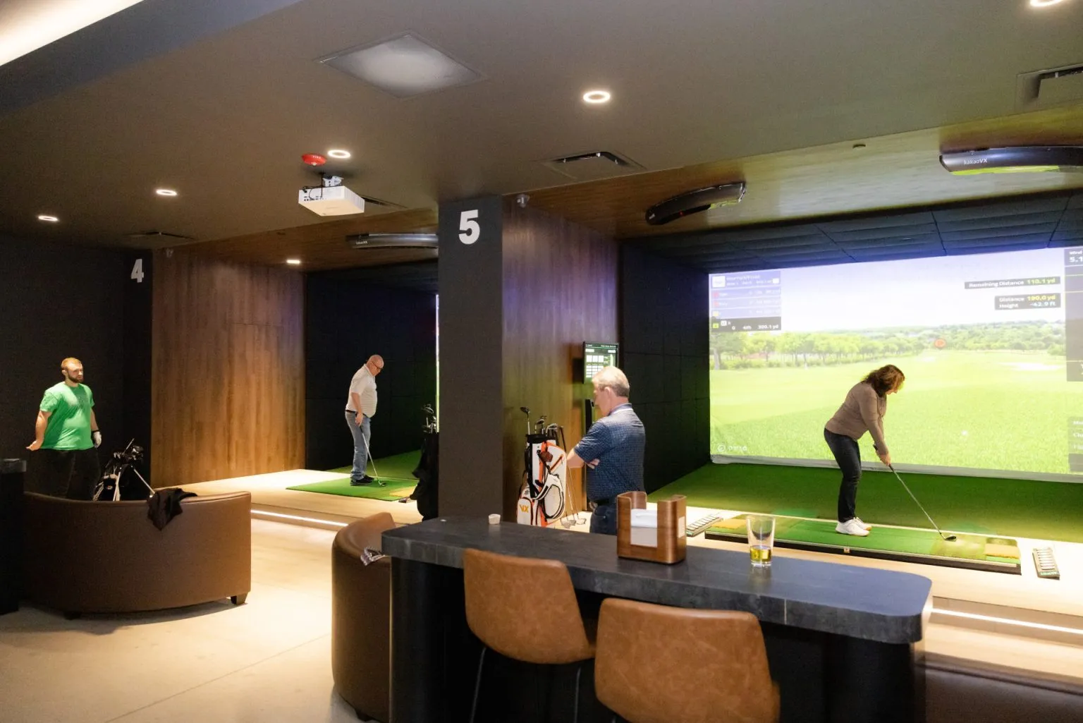 Practice Smarter This Summer with an Indoor Golf Simulator