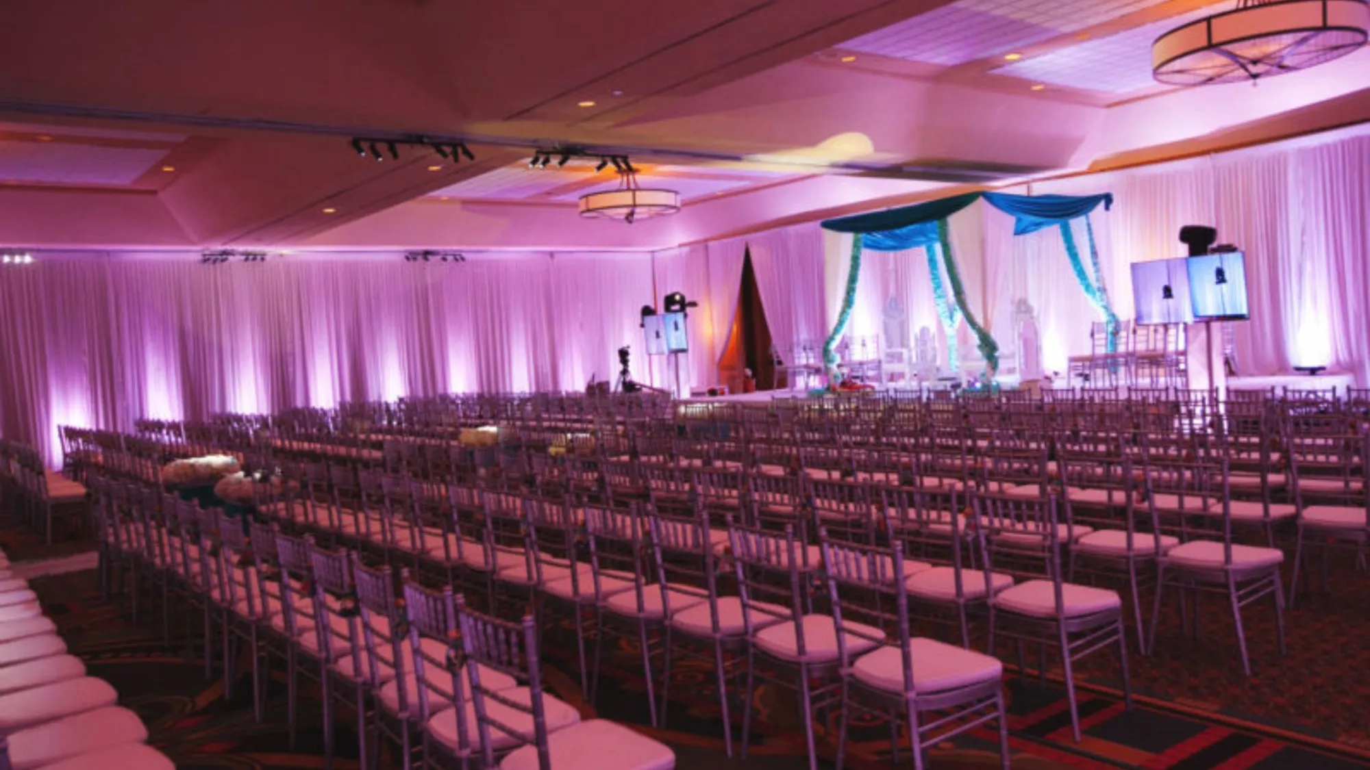 Luxury Indian Wedding Entertainment Tips to Keep Guests Engaged All Night