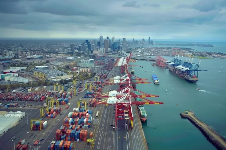 How Can Small Businesses Expand Internationally Through Global Trade and Shipping in Maryland?