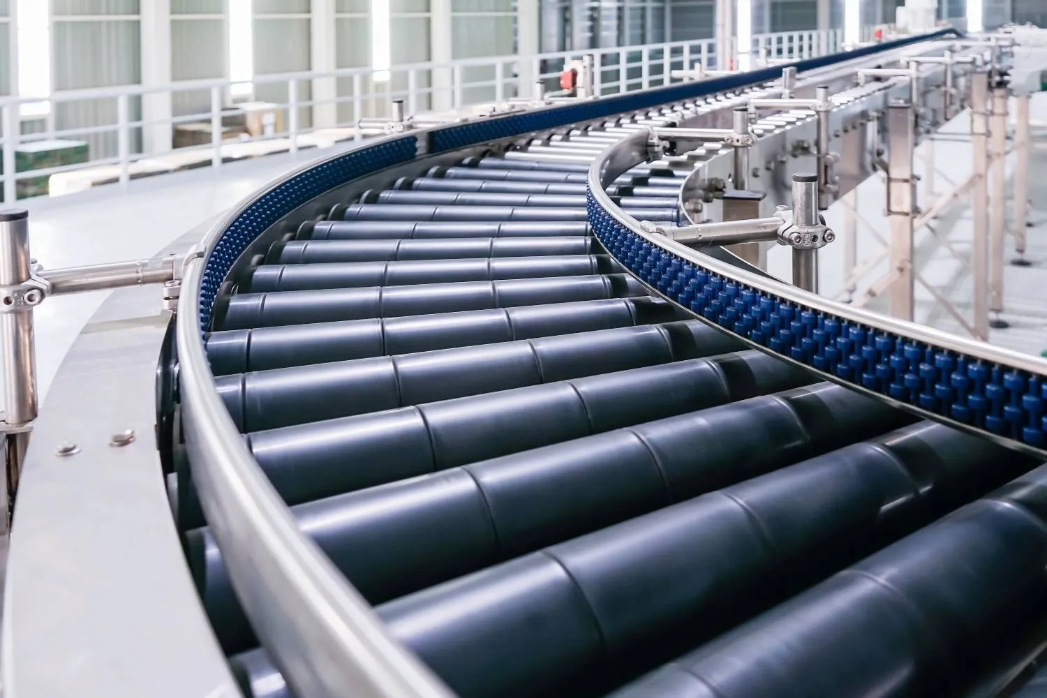 Why Powered Roller Conveyors Continue to Shape Smarter Factory Movement