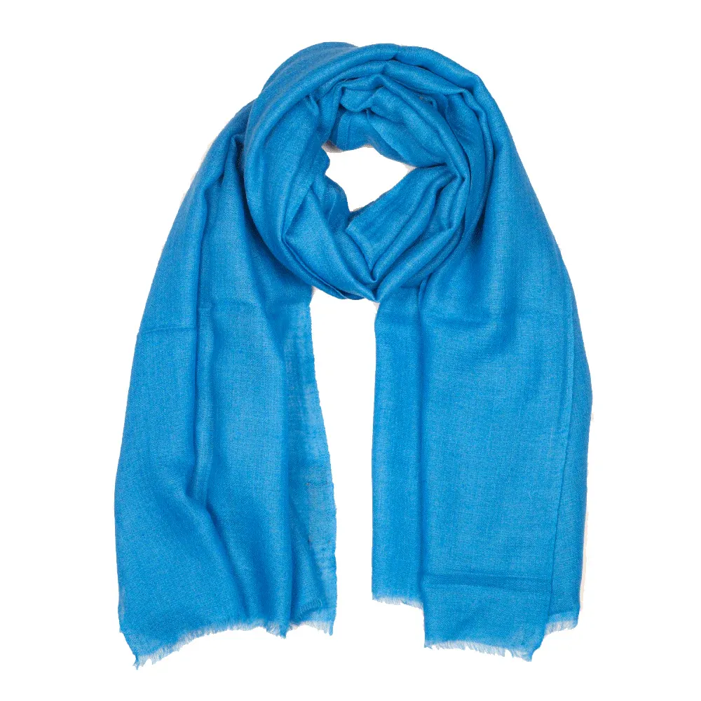 How to Style Luxury Cashmere Blanket for an Instant Bedroom Upgrade