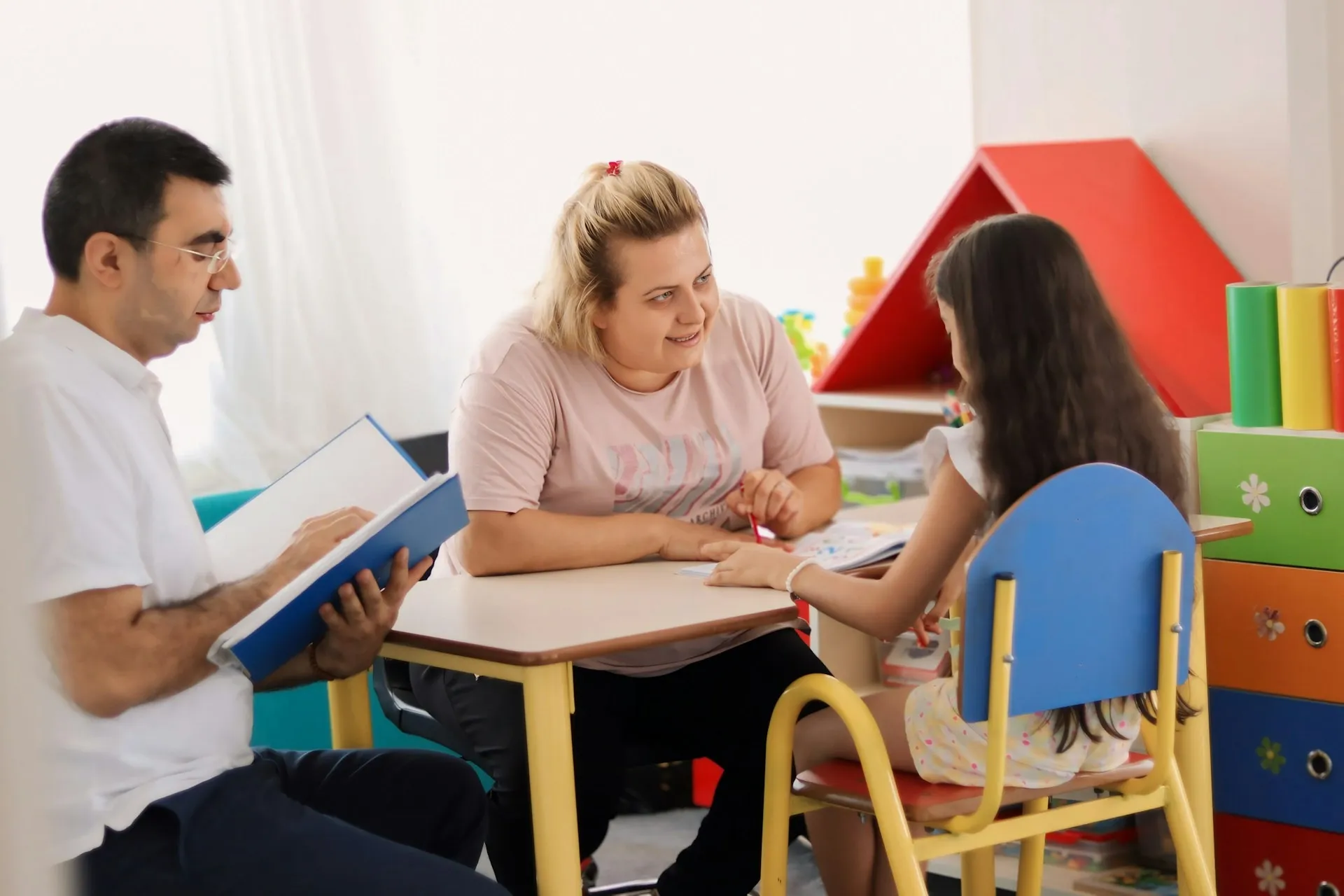 How Children Learn to Become Their Own Problem Solvers