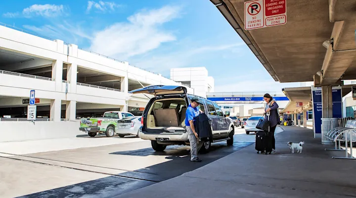 Why an Airport Black Car Is the Smart Choice for Comfortable and Reliable Travel