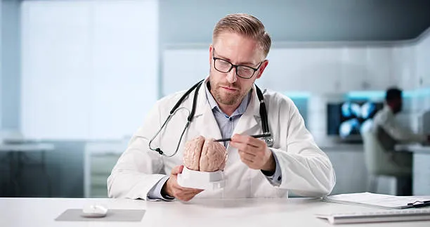 Best Brain Surgeon in Sector 43 Gurugram for Complex Brain and Spine Disorders