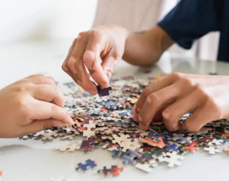 Jigsaw Puzzles in Canada: The Perfect Hobby for Every Age