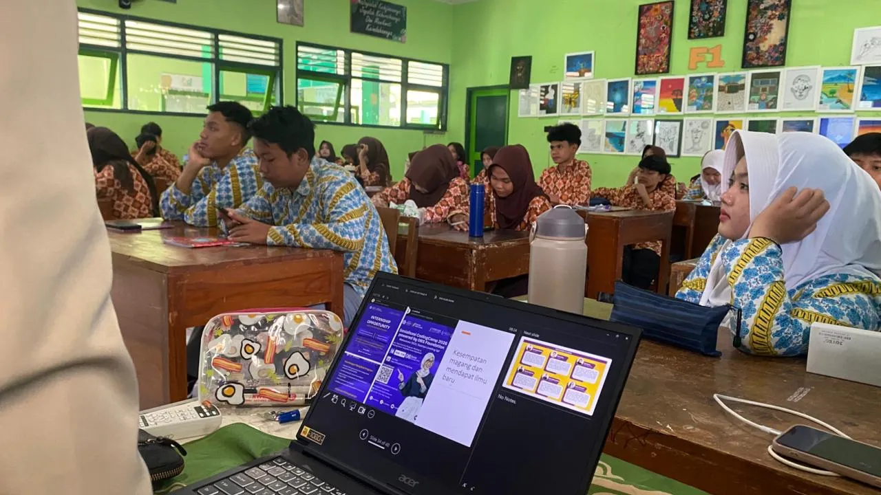 Sosialisasi Universitas Amikom Yogyakarta di SMAN 1 Pleret