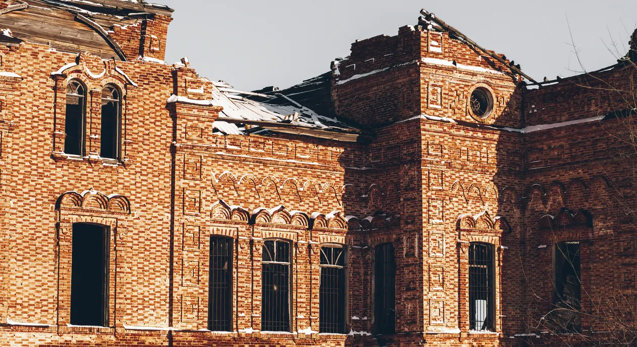 Understanding How Climate Conditions Impact Masonry Structures Over Time