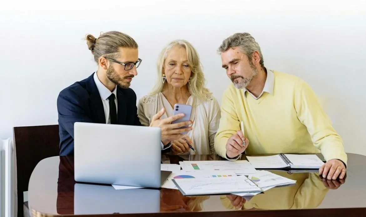 How Legal Content Marketing Helps Law Firms Attract More Clients
