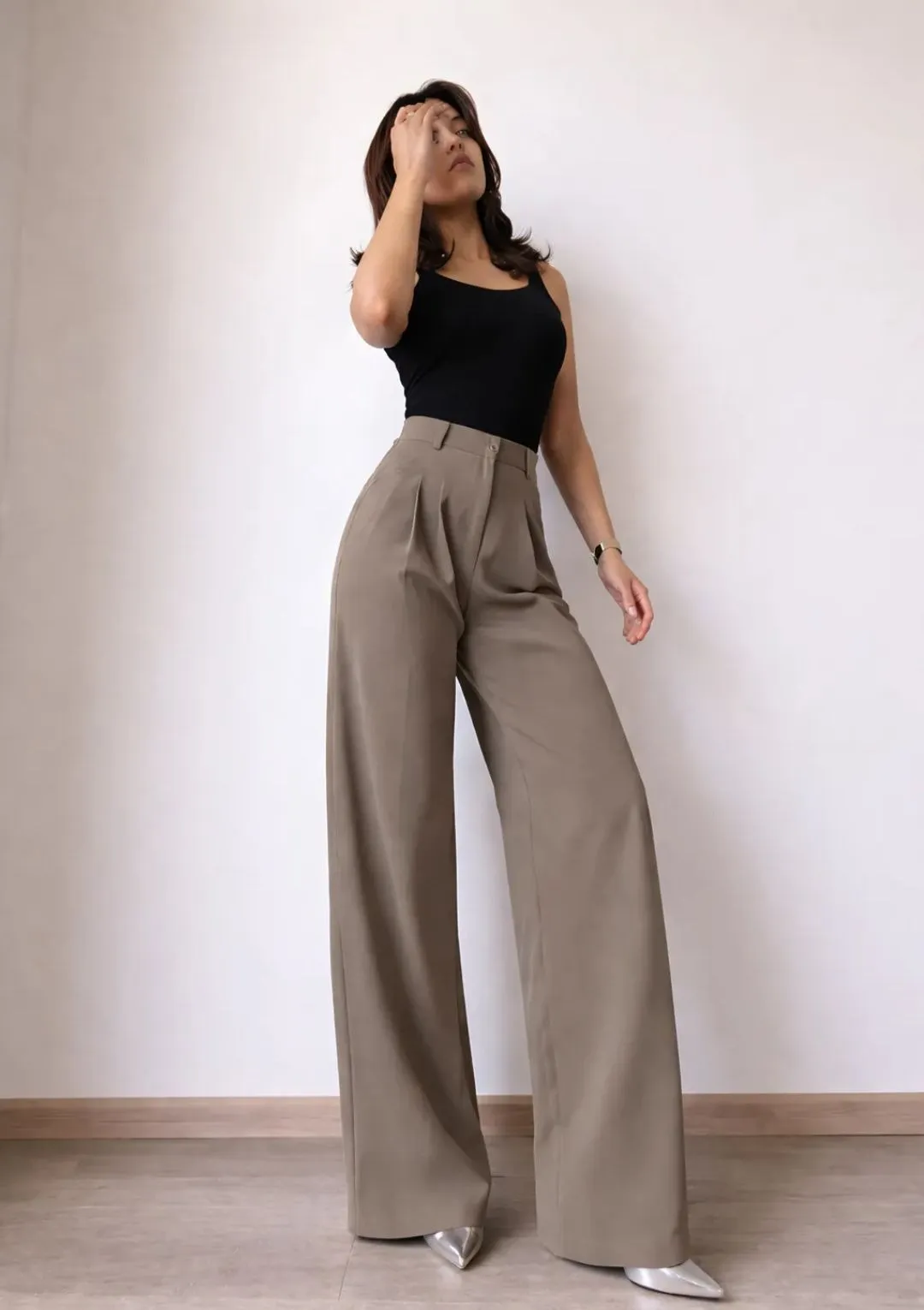 Pants for Women: A Complete Fit and Style Guide