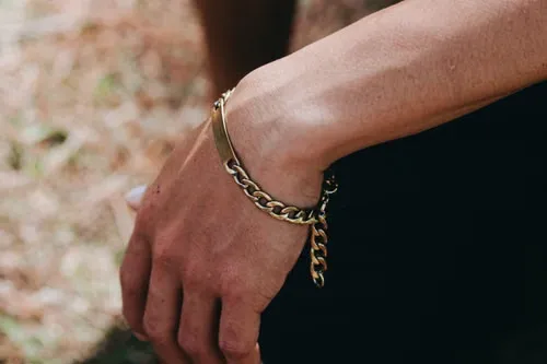 Best Men's Gold Bracelets for Everyday Wear