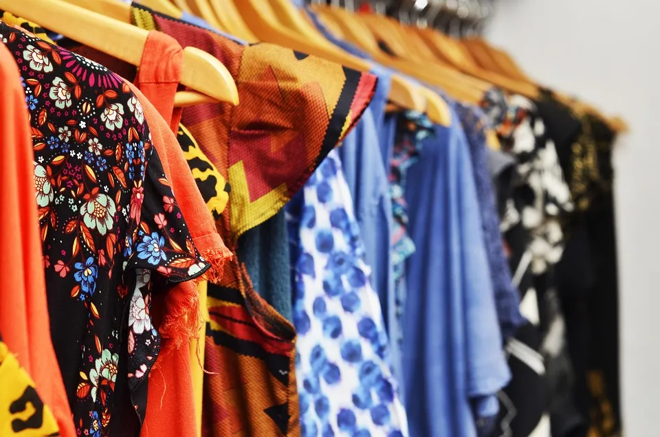 Why Isn't My Boutique Converting Social Media Followers Into Customers?