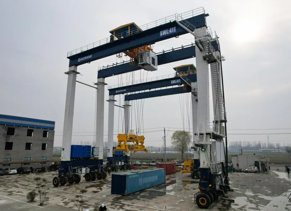 Why RTG Cranes Excel at Old and Narrow Docks in the CIS