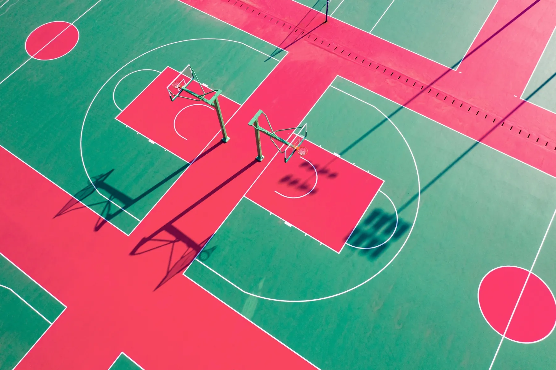 How to Build the Best Sports Court: 4 Reasons to Choose Silicone PU over Wood
