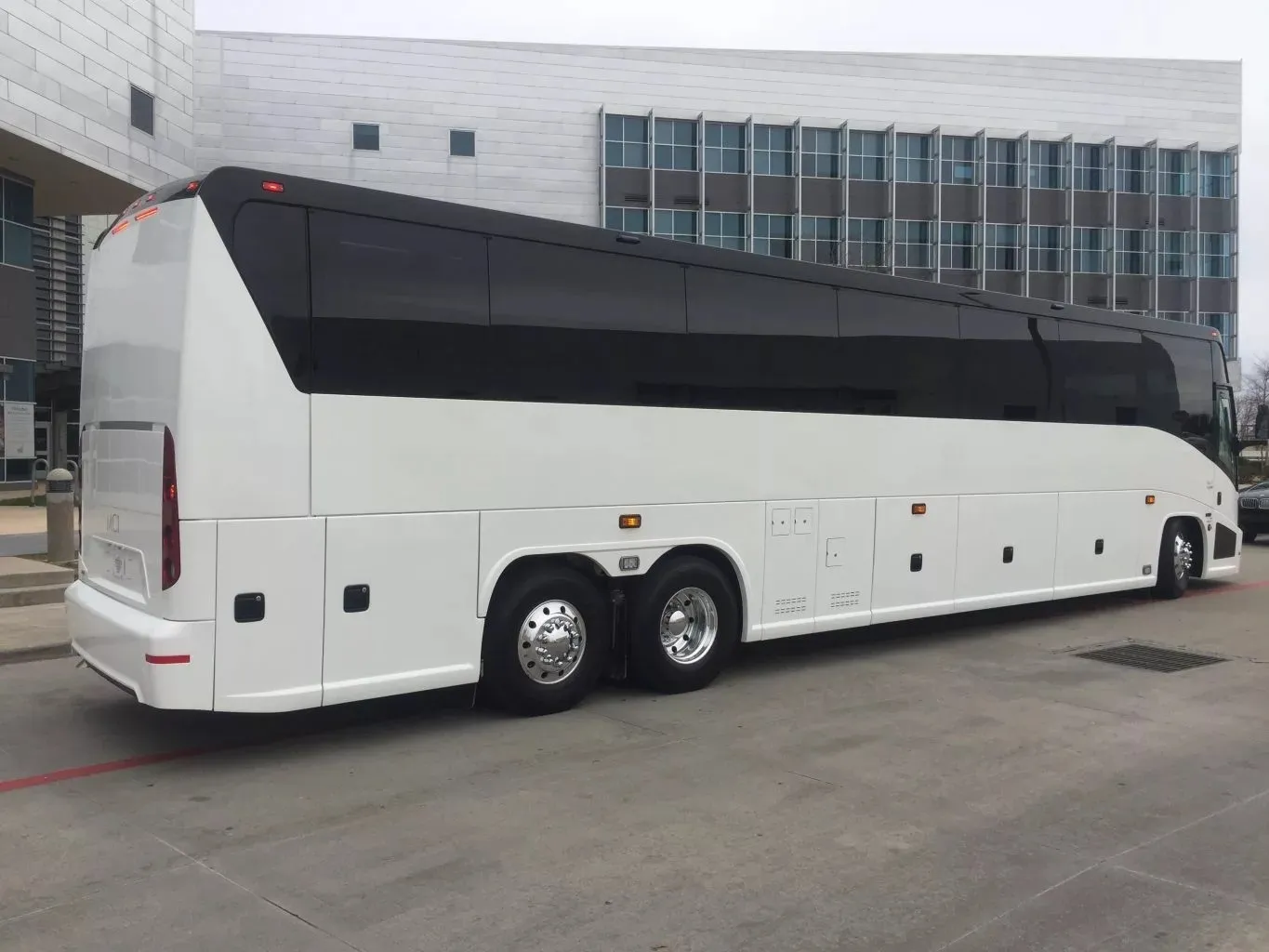 The Complete Charter Bus Rental Resource For Group Leaders