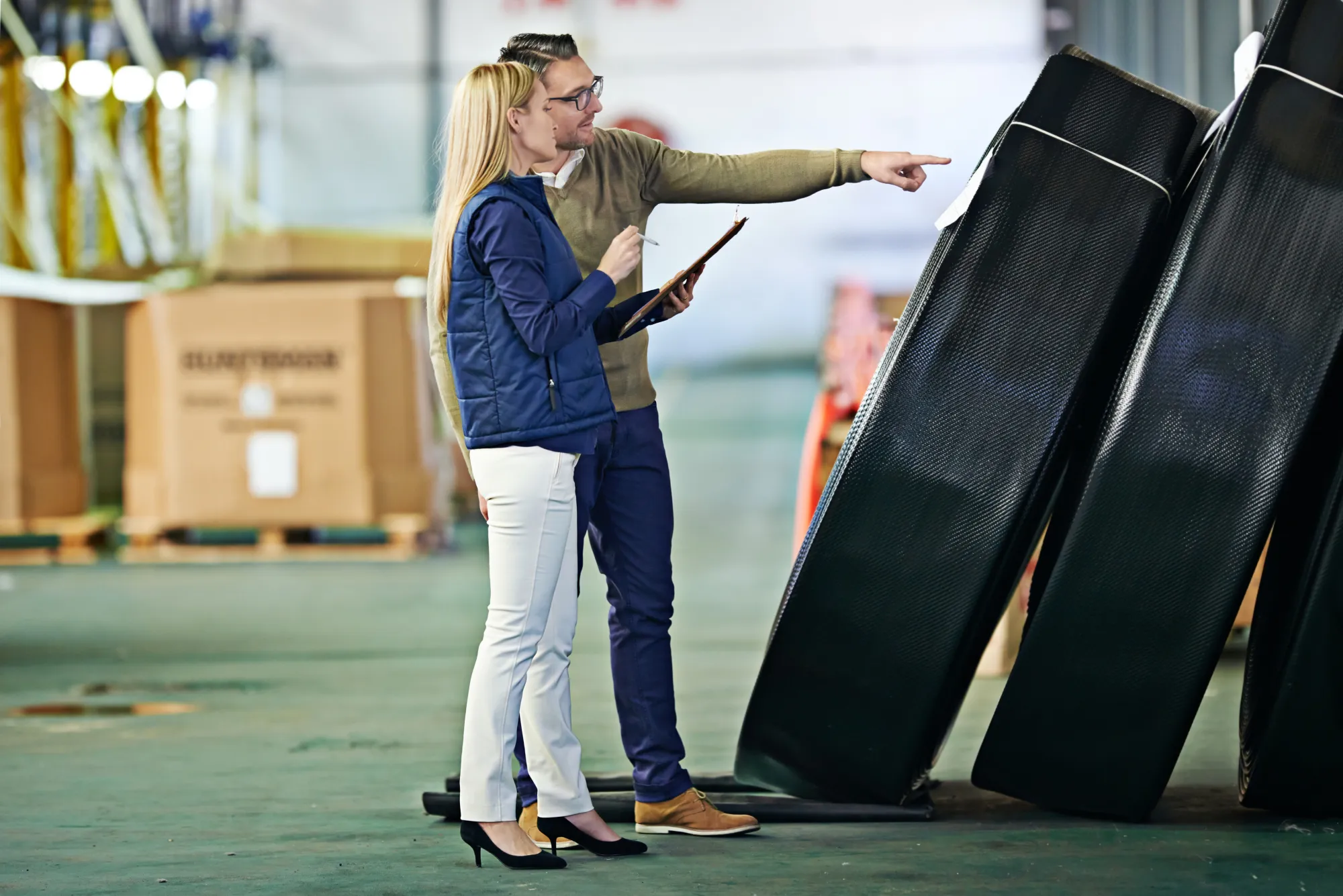 Where to Find a Lawless Group Lift-All Distributor for Quality Lifting Products