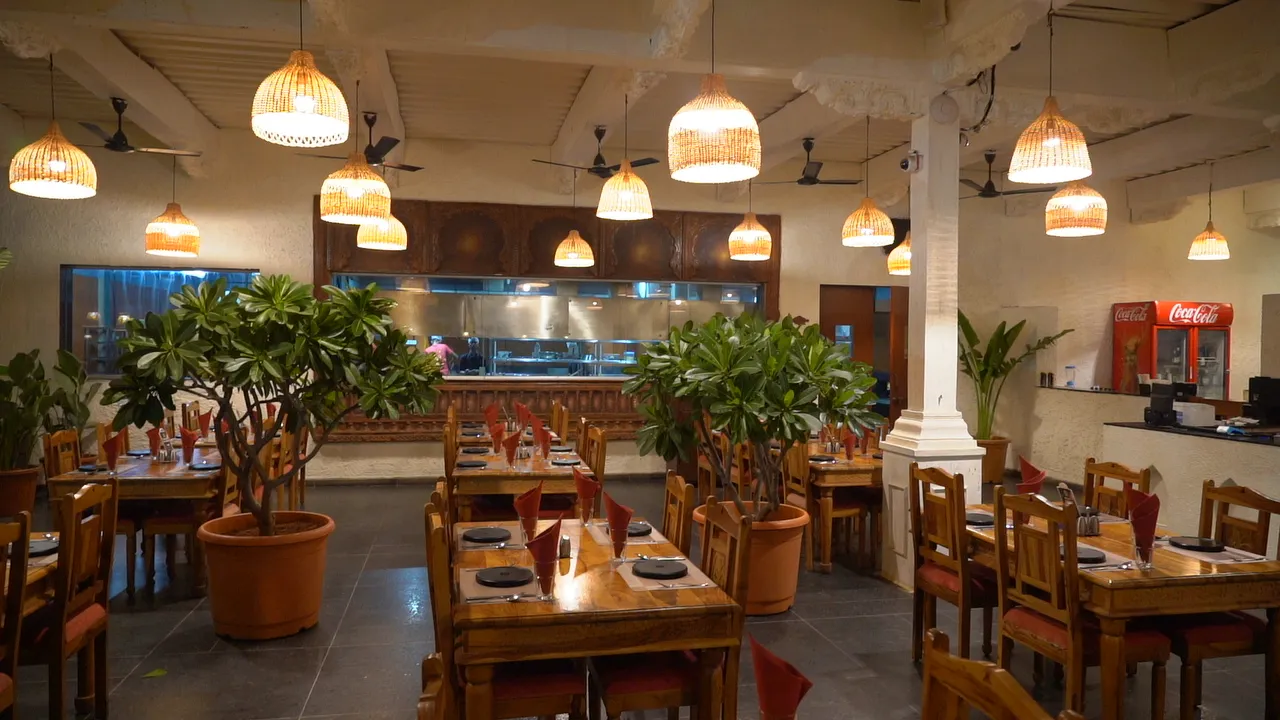 Top 5 Restaurants in Pune: Discover Premium Dining Experiences at Sunny’s World