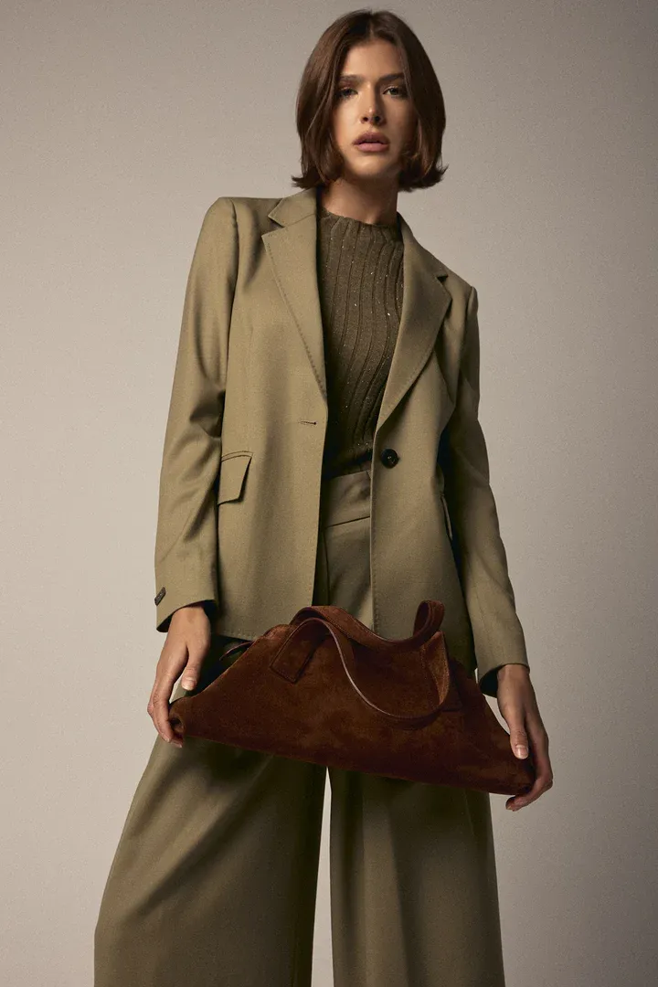 How to Choose the Perfect Designer Dress for Every Occasion