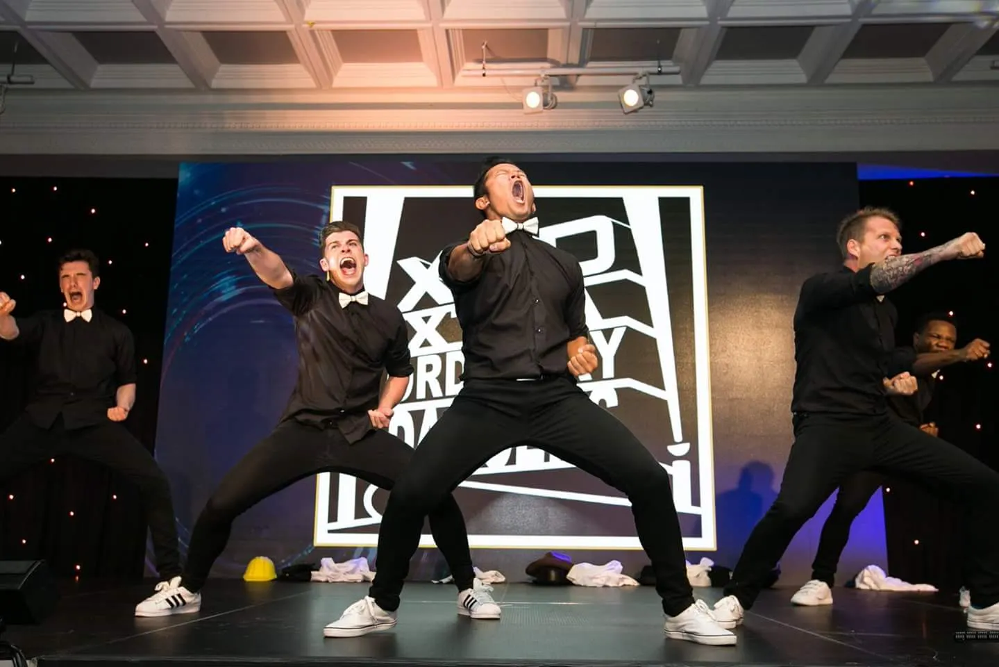 How to Choose Corporate Event Entertainment and Book Performers Ireland