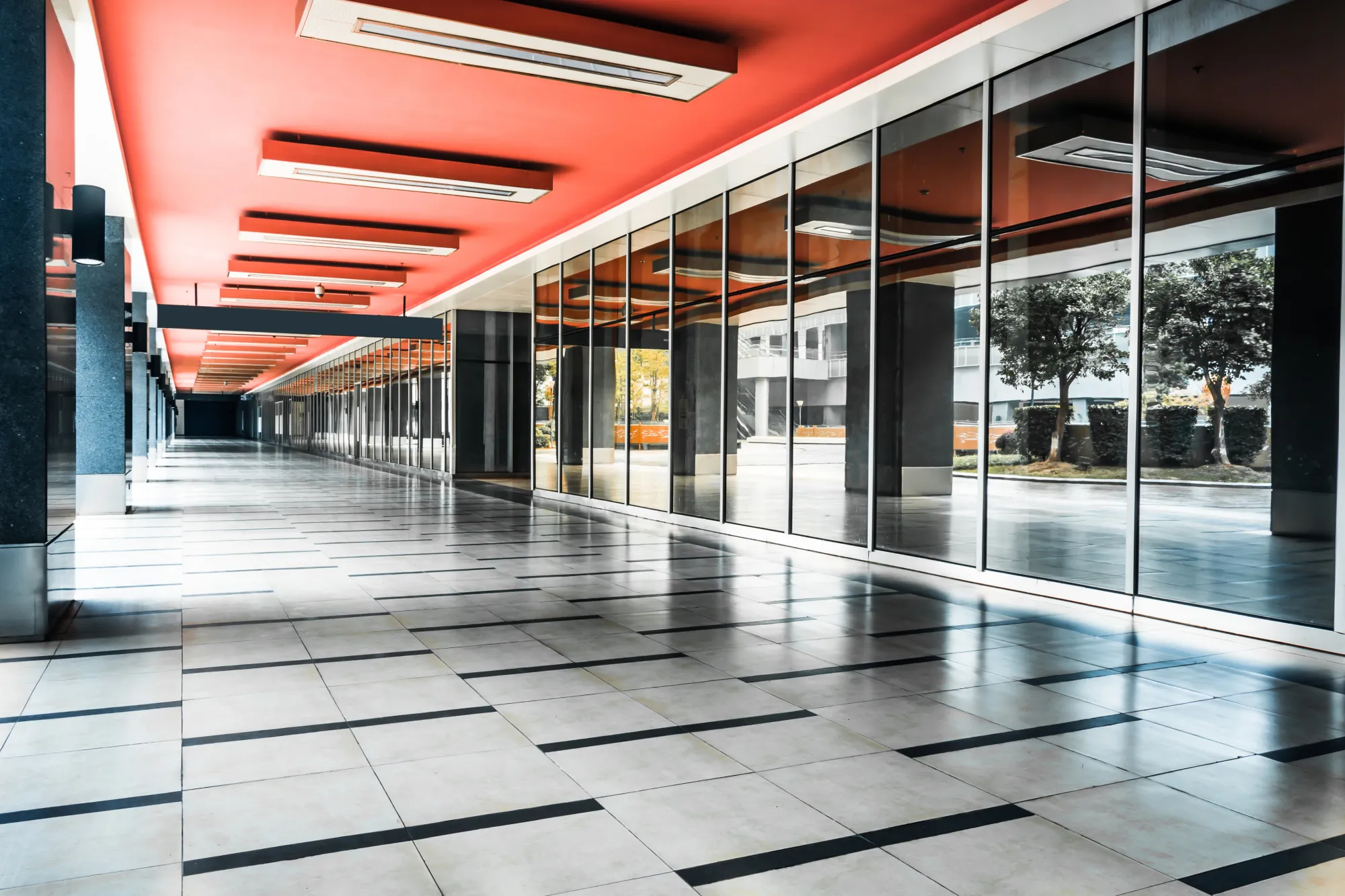 Why Prime Retail Locations Still Matter in the Age of E-Commerce