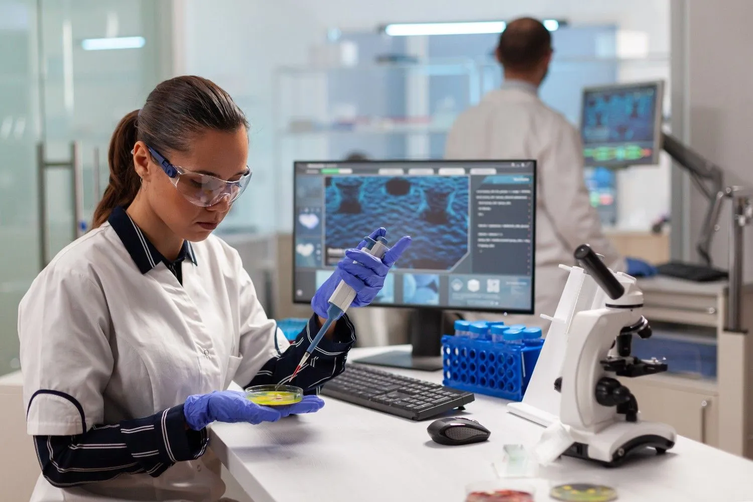 When Should You Visit a Walk In Lab in Trinity?