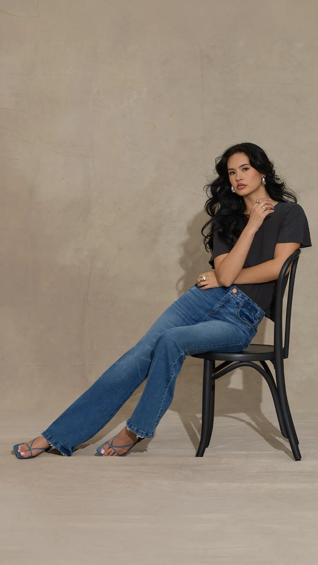 Why Mid Rise Waistbands Are Perfect for Trending Styles