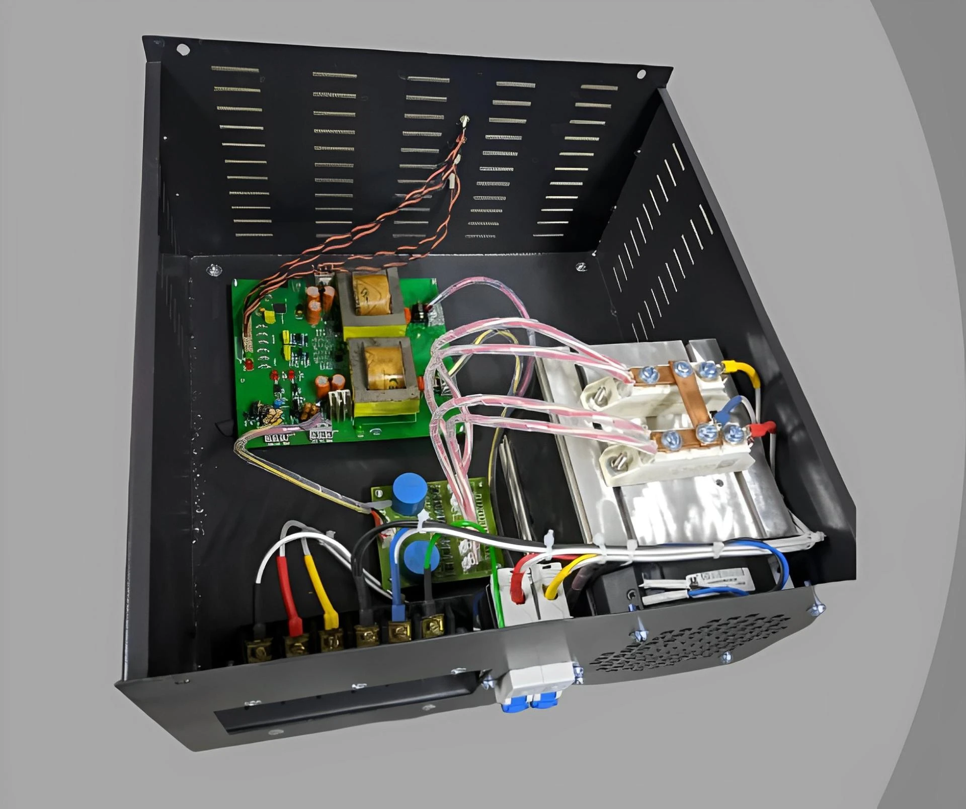 Transfer UPS load by static switch in Parallel ups.