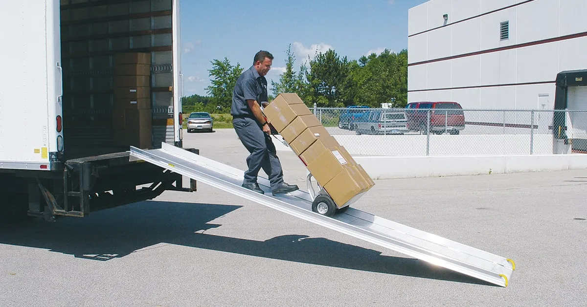 How the Right Hand Trucks Can Improve All-Day Stamina